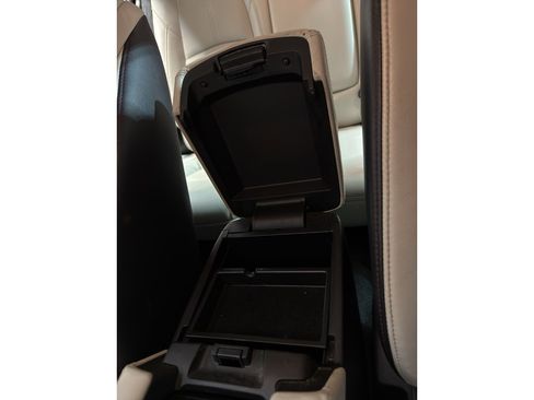 Used 2018 MAZDA MAZDA3 Grand Touring w/ Premium Equipment Package image 19