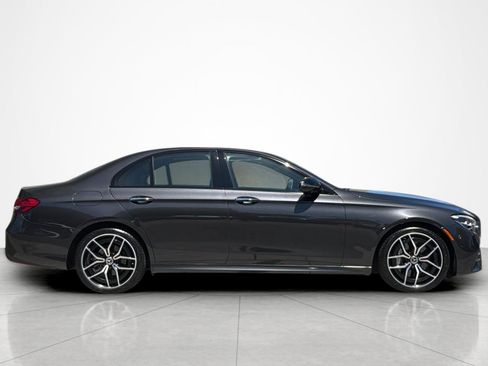 Used 2022 Mercedes-Benz E 350 Sedan image 6