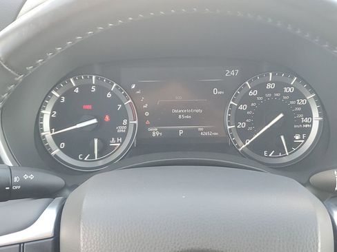 Used 2021 Toyota Highlander XLE image 37