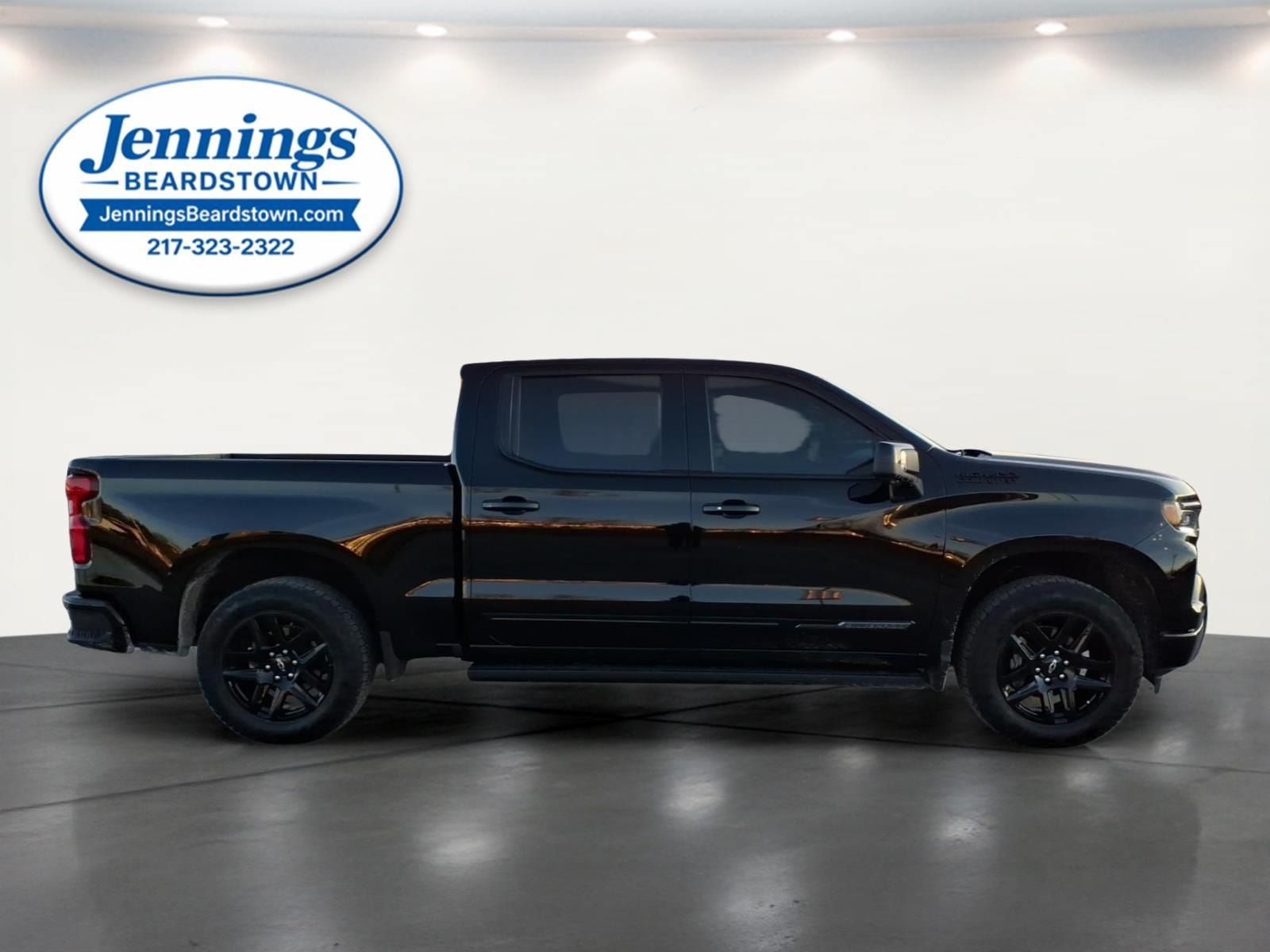 Used 2024 Chevrolet Silverado 1500 High Country w/ Midnight Edition AWD/4WD image 6