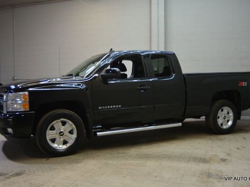 Used 2011 Chevrolet Silverado 1500 LTZ w/ LTZ Plus Package image 31