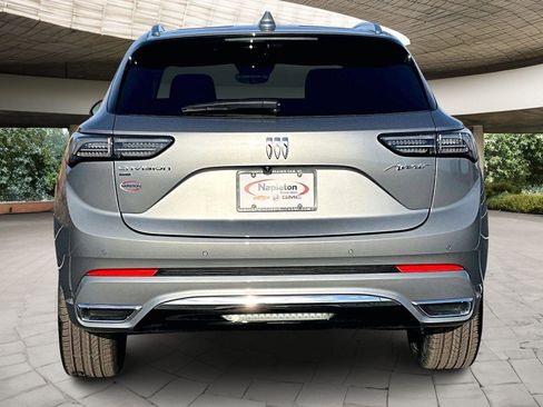 New 2026 Buick Envision Avenir image 4