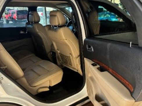 Used 2016 Dodge Durango Limited w/ Nav & Power Liftgate Group image 29