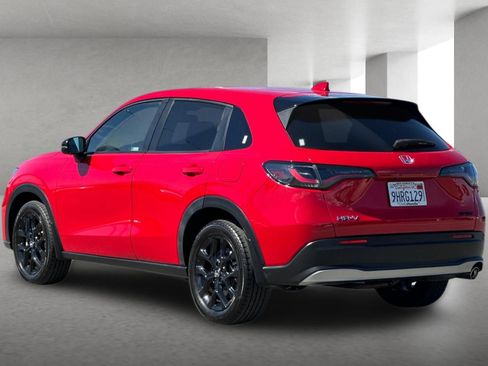 Used 2024 Honda HR-V Sport image 6