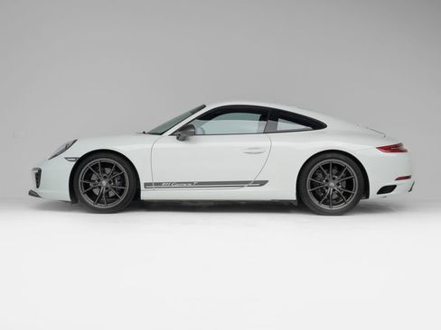 Used 2018 Porsche 911 Carrera image 6