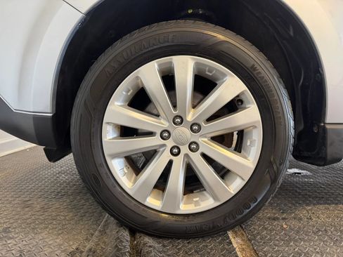 Used 2012 Subaru Forester 2.5X Limited AWD/4WD image 33