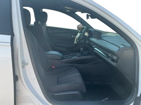 Used 2024 Honda Accord Sport image 22