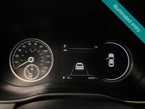 Used 2022 Genesis G70 2.0T RWD image 8