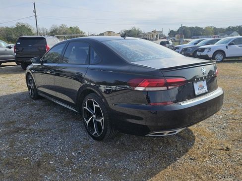 Used 2022 Volkswagen Passat 2.0T R-Line image 7