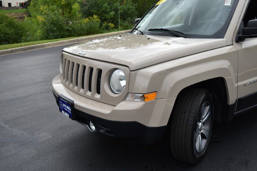 Used 2017 Jeep Patriot High Altitude FWD image 11