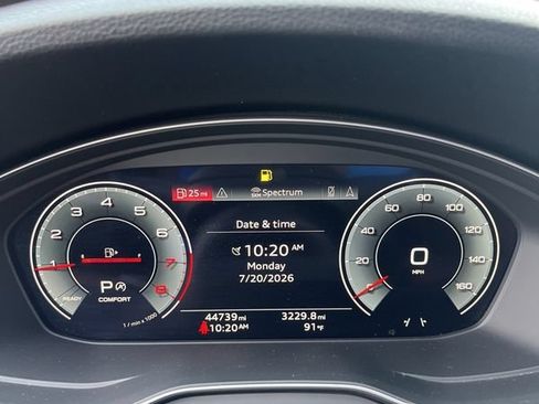 Used 2022 Audi Q5 2.0T Premium Plus AWD/4WD image 8