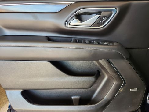 Used 2022 Chevrolet Tahoe Z71 AWD/4WD image 23
