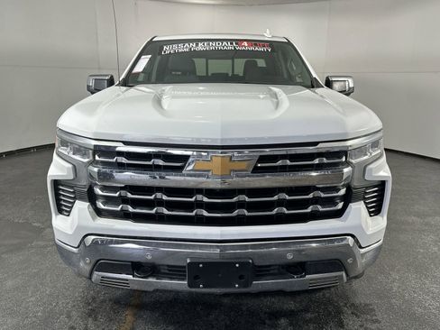 Used 2024 Chevrolet Silverado 1500 LTZ image 3