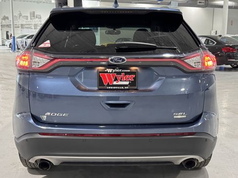 Used 2018 Ford Edge SEL image 19