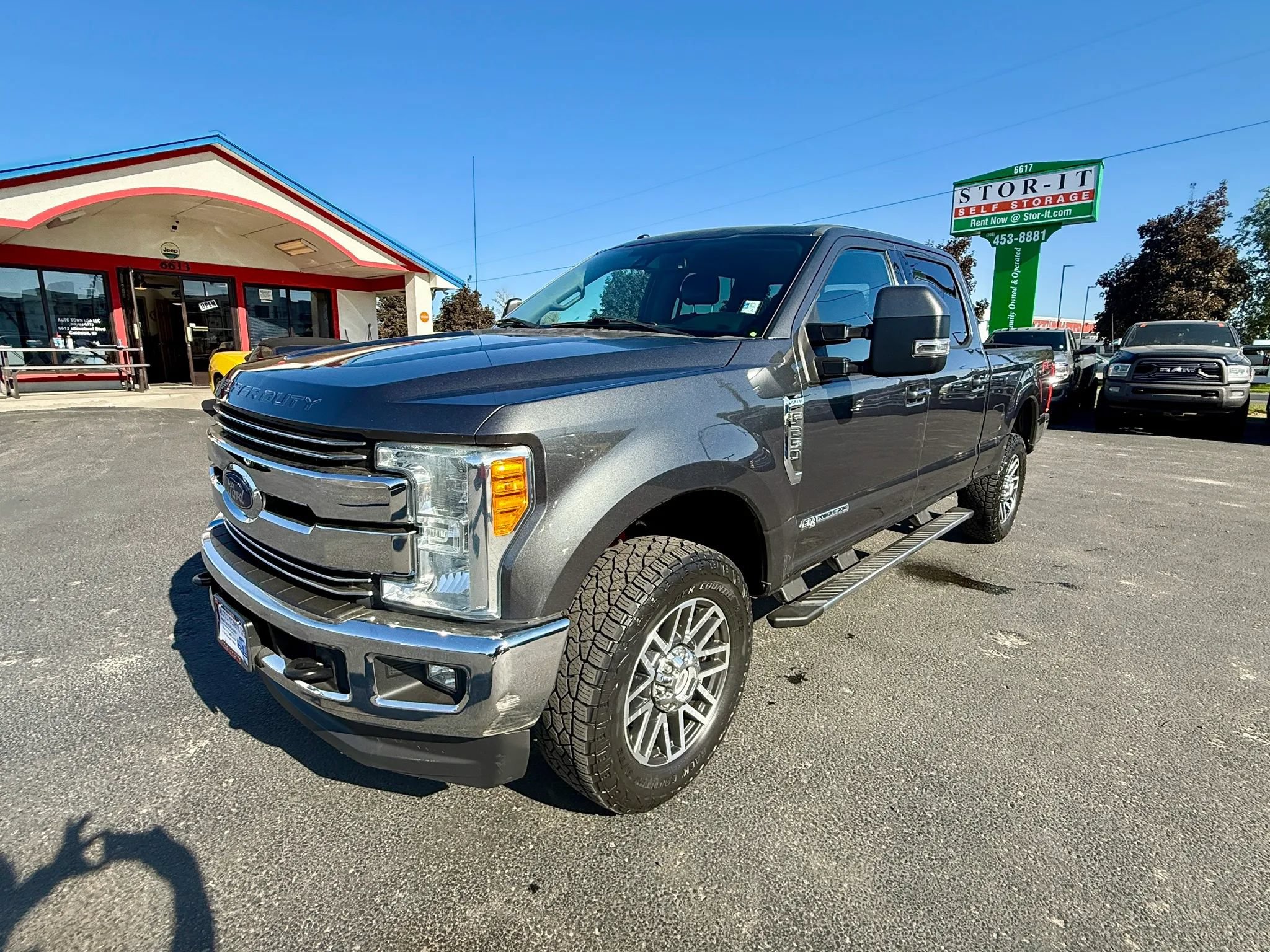 Used 2017 Ford F250 Lariat AWD/4WD image 1