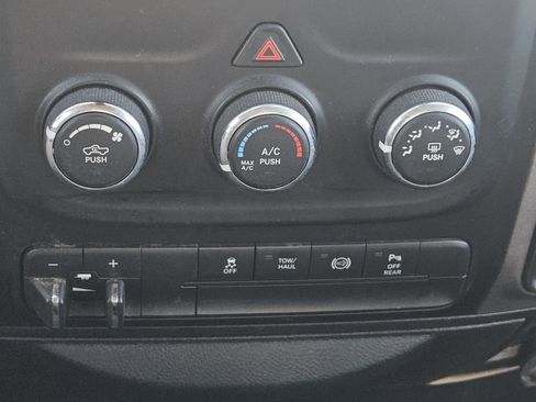 Used 2017 RAM 2500 Tradesman w/ Popular Equipment Group image 13