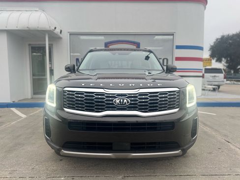Used 2020 Kia Telluride S w/ S 8 Passenger Seating Package image 8