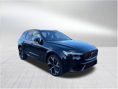 New 2026 Volvo XC60 B5 Ultra AWD/4WD image 3