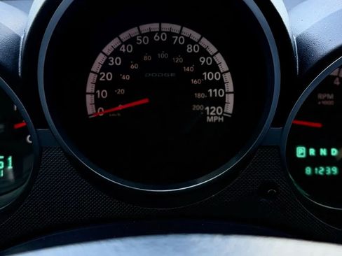 Used 2011 Dodge Nitro SXT image 15