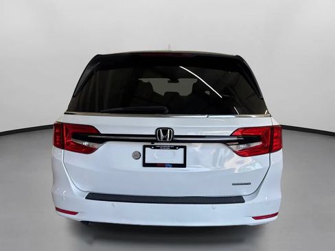 Used 2024 Honda Odyssey Touring image 8