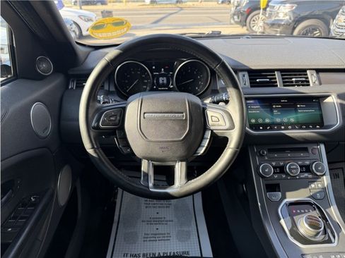 Used 2018 Land Rover Range Rover Evoque AWD/4WD image 37