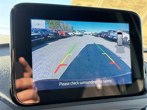 Used 2021 Ford Transit Connect XLT image 24