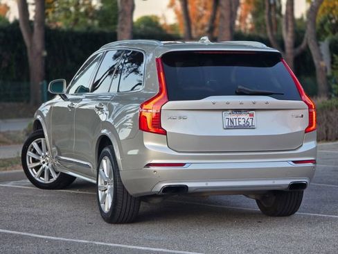 Used 2016 Volvo XC90 T6 Inscription w/ Vision Package image 16