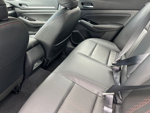 New 2025 Nissan Altima 2.5 SR image 12