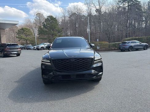 Used 2026 Genesis GV80 3.5T Prestige image 2