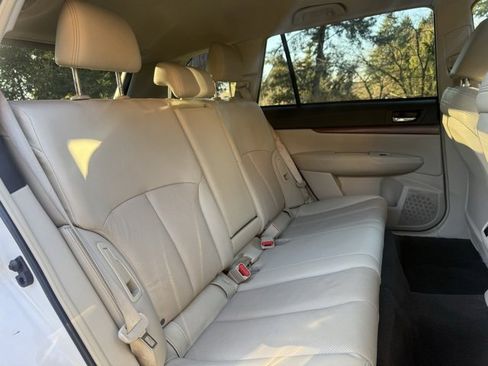 Used 2014 Subaru Outback 2.5i Limited w/ Moonroof Package image 27