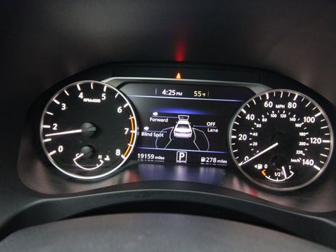 Used 2021 Nissan Altima 2.5 SR image 14