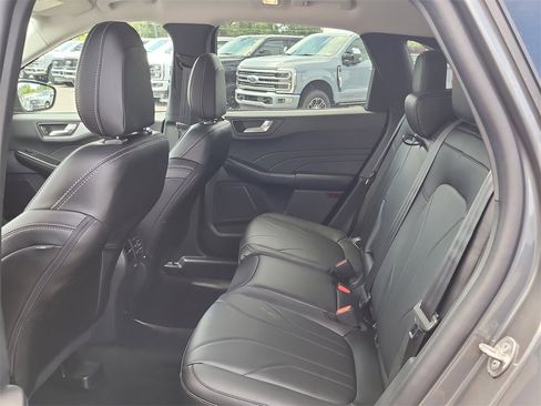 New 2025 Ford Escape SE w/ PHEV Premium Package image 11