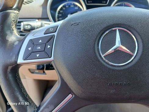 Used 2015 Mercedes-Benz ML 250 BlueTEC 4MATIC w/ Premium 1 Package image 30