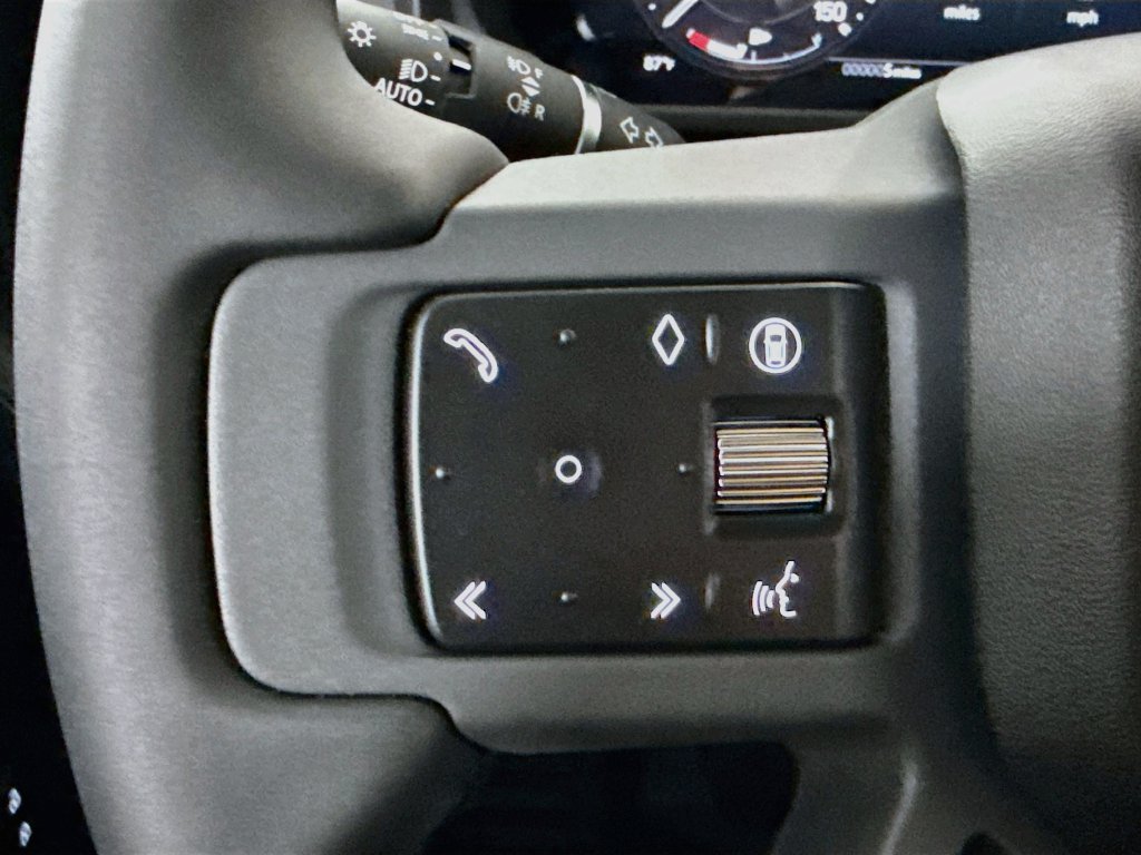 New 2026 Land Rover Defender 110 S AWD/4WD image 11
