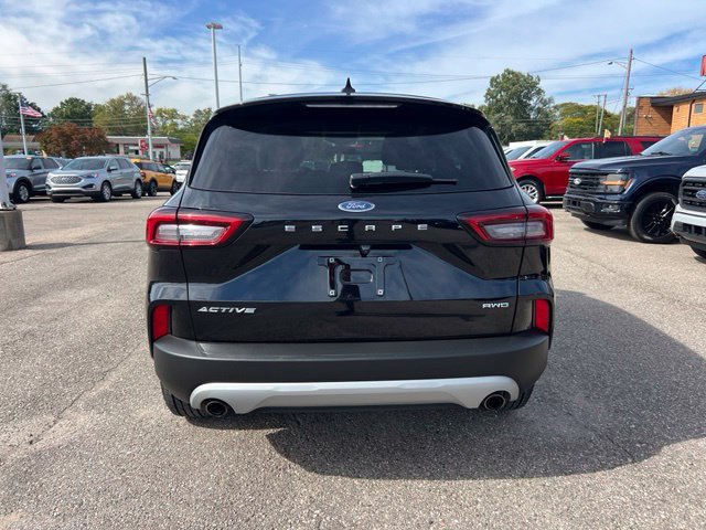 Certified 2023 Ford Escape Active AWD/4WD image 5