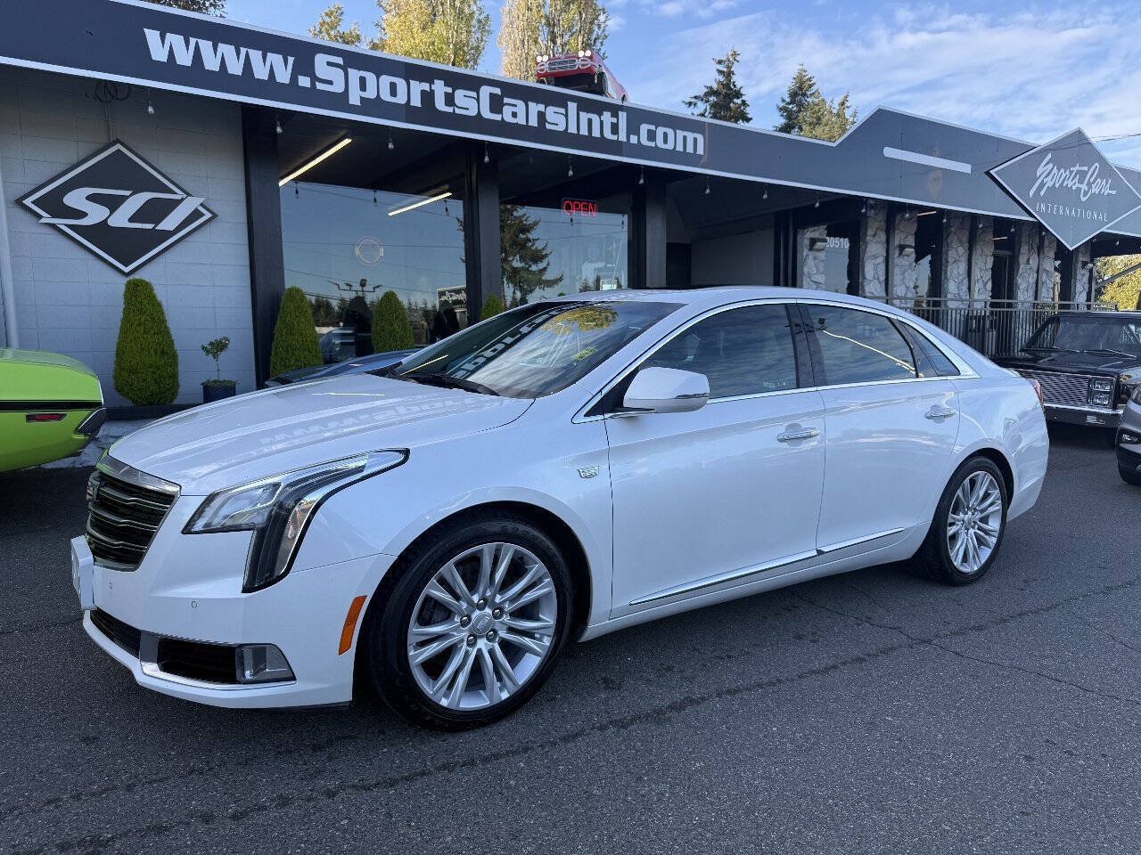 Used 2019 Cadillac XTS Luxury AWD/4WD image 1