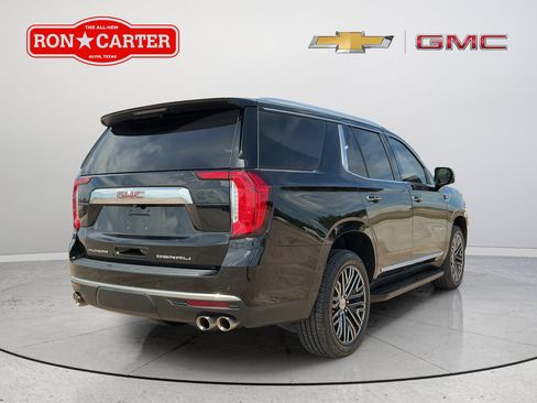 Used 2021 GMC Yukon Denali w/ LPO, Illumination Package AWD/4WD image 6