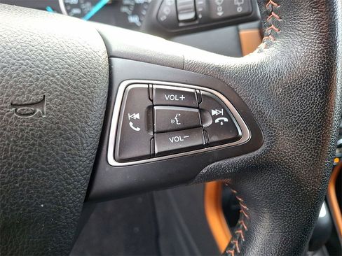 Certified 2022 Ford EcoSport SE w/ SE Convenience Package image 18