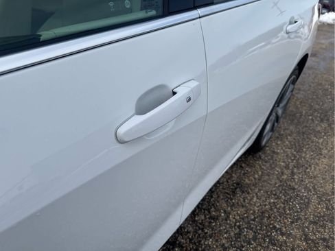 Used 2024 Chevrolet Malibu LT FWD image 14
