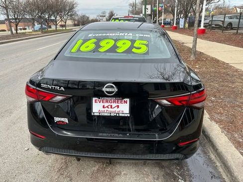 Used 2024 Nissan Sentra S image 4
