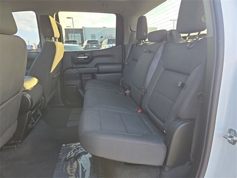 Used 2023 Chevrolet Silverado 1500 Custom image 16