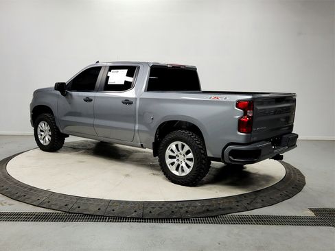 Used 2024 Chevrolet Silverado 1500 Custom image 5