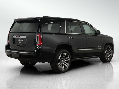Used 2017 GMC Yukon Denali image 5