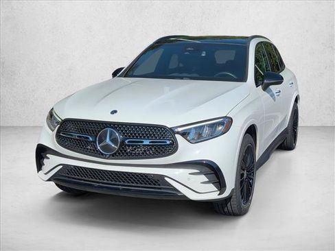 Certified 2025 Mercedes-Benz GLC 300 image 29