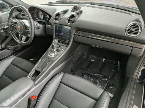 Certified 2025 Porsche 718 Cayman S RWD image 23
