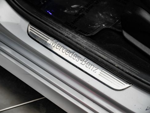 Used 2020 Mercedes-Benz E 350 4MATIC Sedan w/ Parking Assistance Package image 35