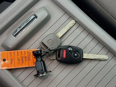 Used 2012 Honda CR-V LX image 24