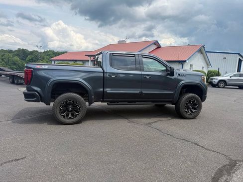 Used 2021 GMC Sierra 1500 AT4 w/ AT4 Premium Package AWD/4WD image 11