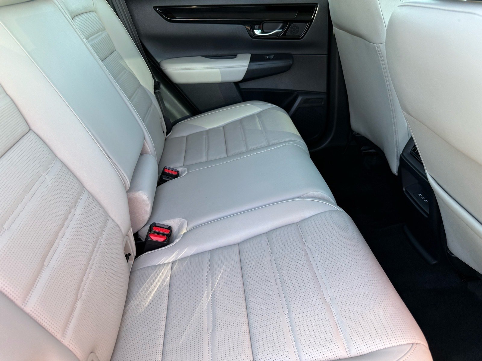 Used 2025 Honda CR-V EX-L image 29