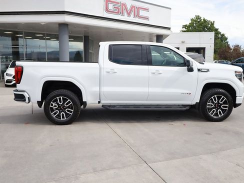 New 2026 GMC Sierra 1500 AT4 w/ AT4 Premium Package image 7